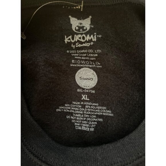 Sanrio Hello Kitty Kuromi Heart Eyes Sweatshirt Adult XL Crewneck Long Sleeve - Picture 11 of 11